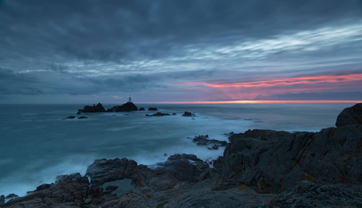 Corbière Lighthouse at sunset from the bottom car park